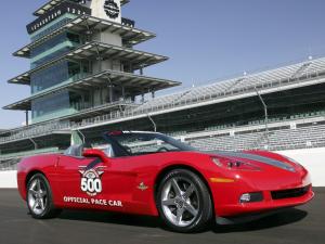Chevrolet Corvette Convertible Indy 500 Pace Car 2005 года